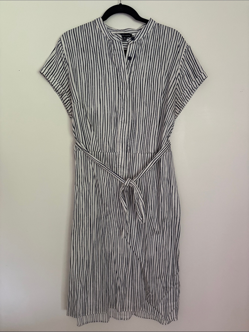 Universal Standard Striped Tie-Waist Midi Dress - Black & White XS